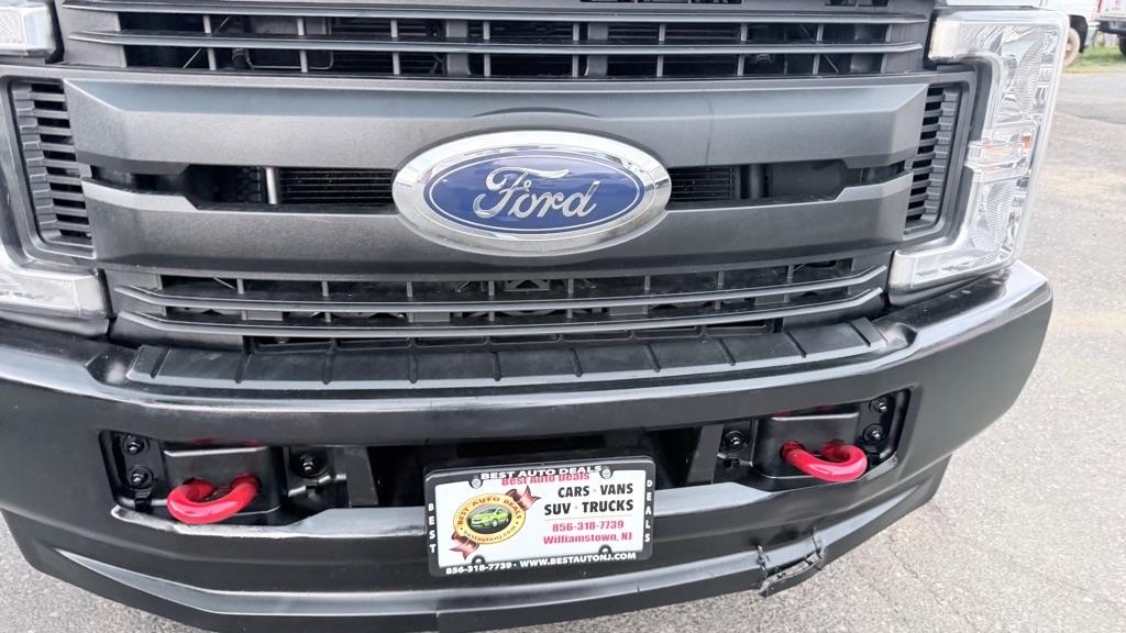 Ford F-250 SD XL SuperCab 4WD 2019