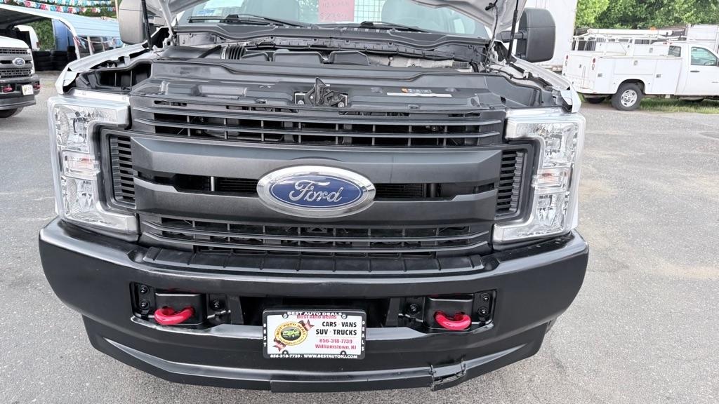 Ford F-250 SD XL SuperCab 4WD 2019