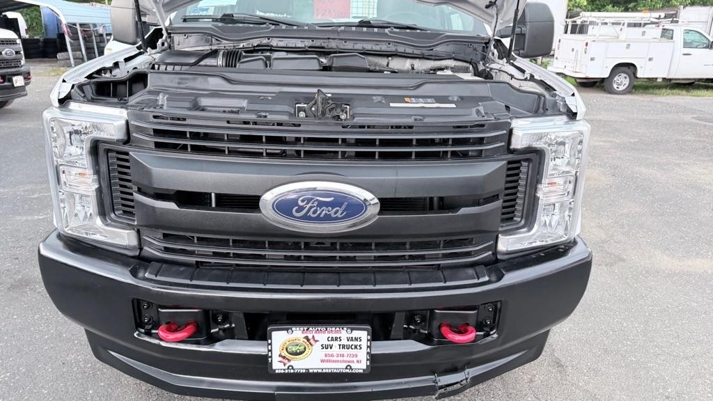 Ford F-250 SD XL SuperCab 4WD 2019