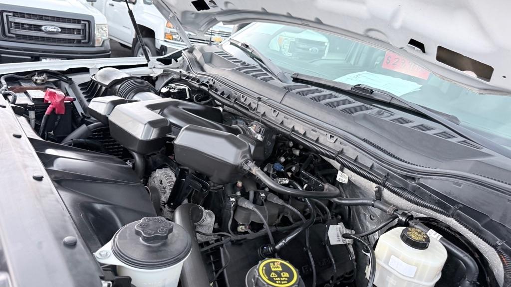 Ford F-250 SD XL SuperCab 4WD 2019