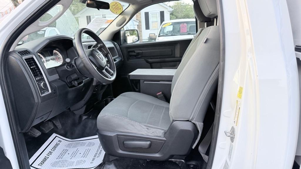 RAM 2500 Tradesman Regular Cab 2WD 2015