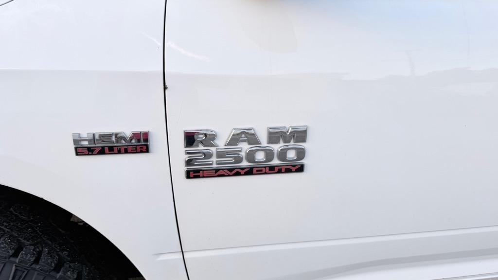 RAM 2500 Tradesman Regular Cab 2WD 2015
