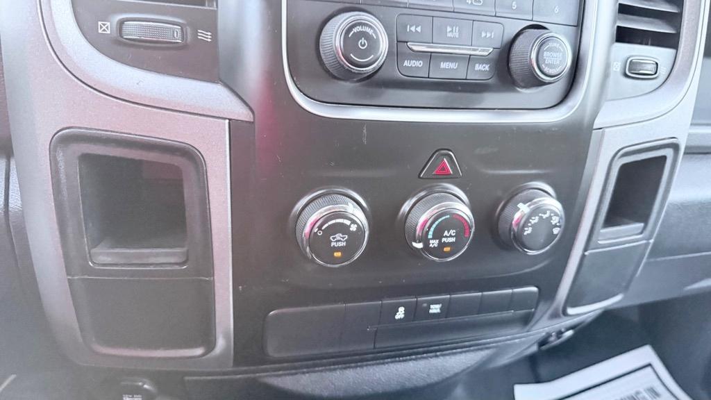 RAM 2500 Tradesman Regular Cab 2WD 2015