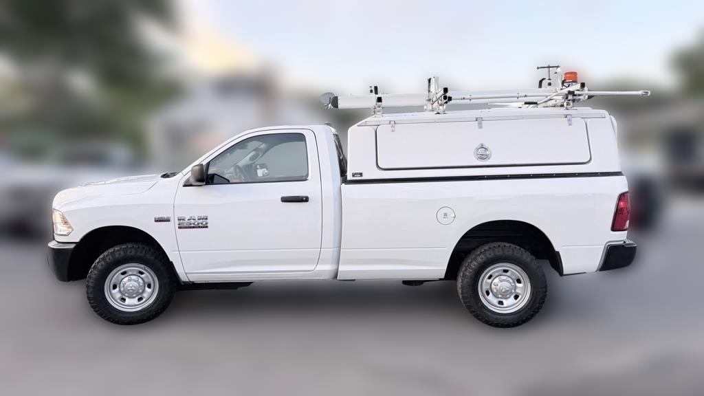 2015 RAM 2500 2WD Reg Cab 140.5" Tradesman
