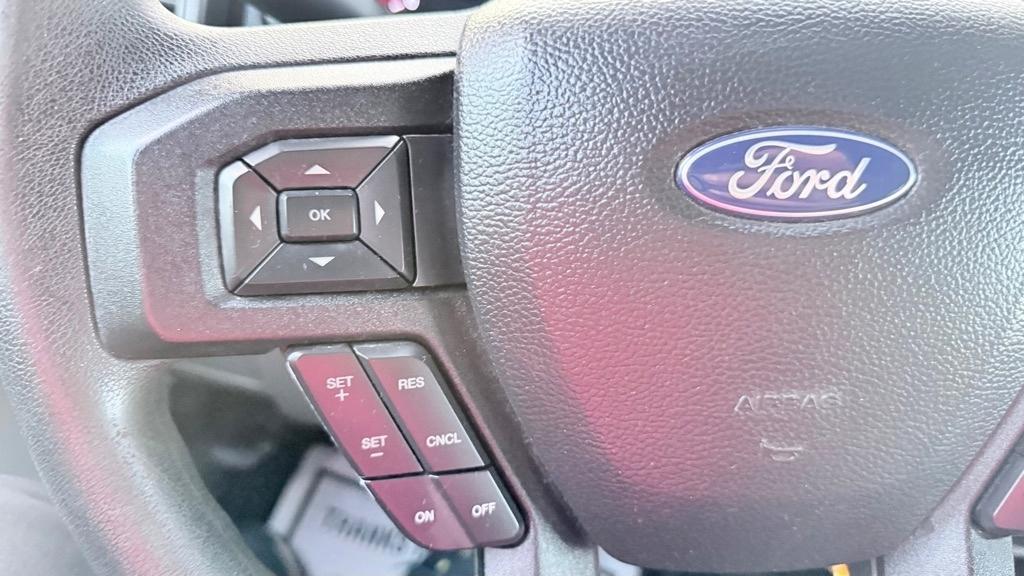Ford F-350 SD Platinum 4WD Crew Cab 8' Box 2020