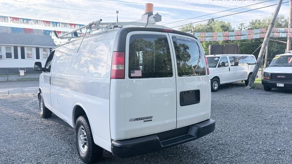 Chevrolet Express 2500 Cargo 2012