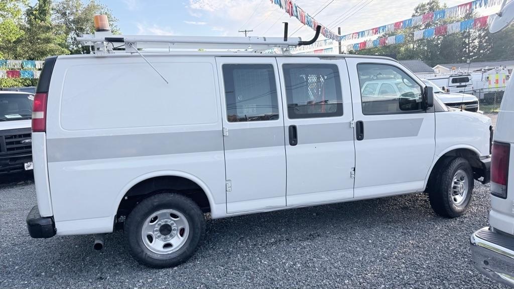 Chevrolet Express 2500 Cargo 2012