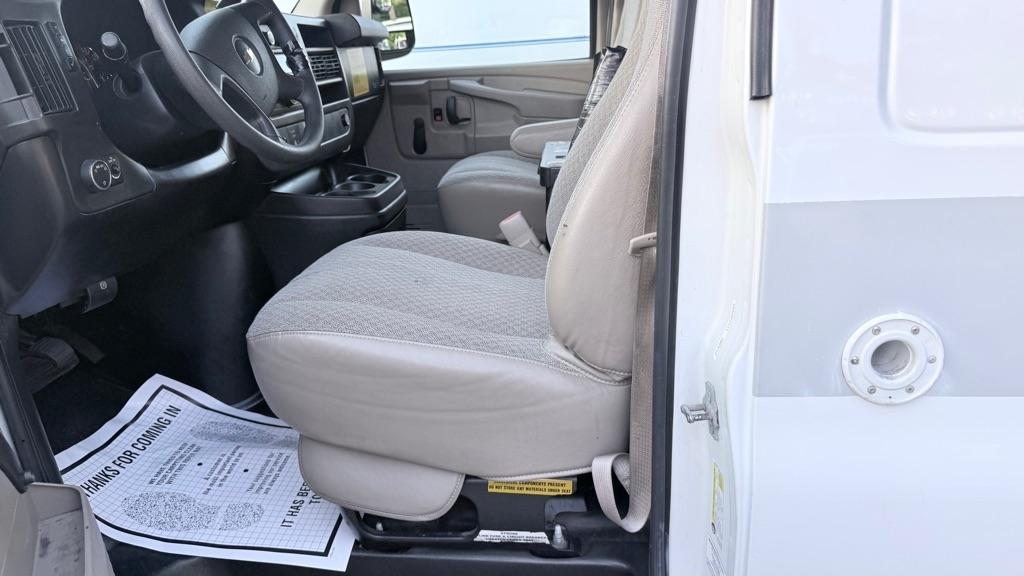 Chevrolet Express 2500 Cargo 2012