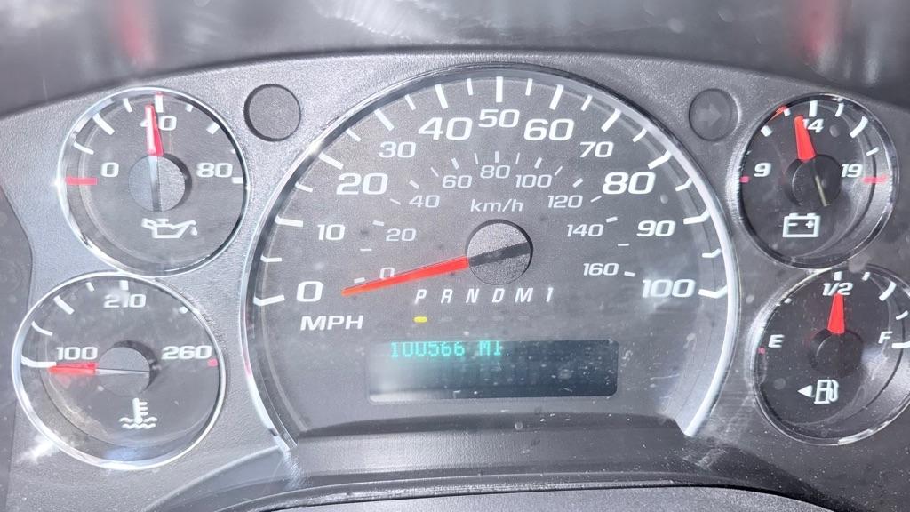 Chevrolet Express RWD 2500 135" 2011