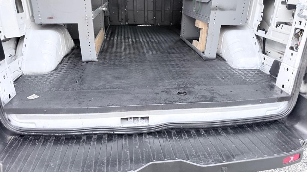 Ford Transit 250 Van Low Roof 60/40 Pass.130-in. WB 2016