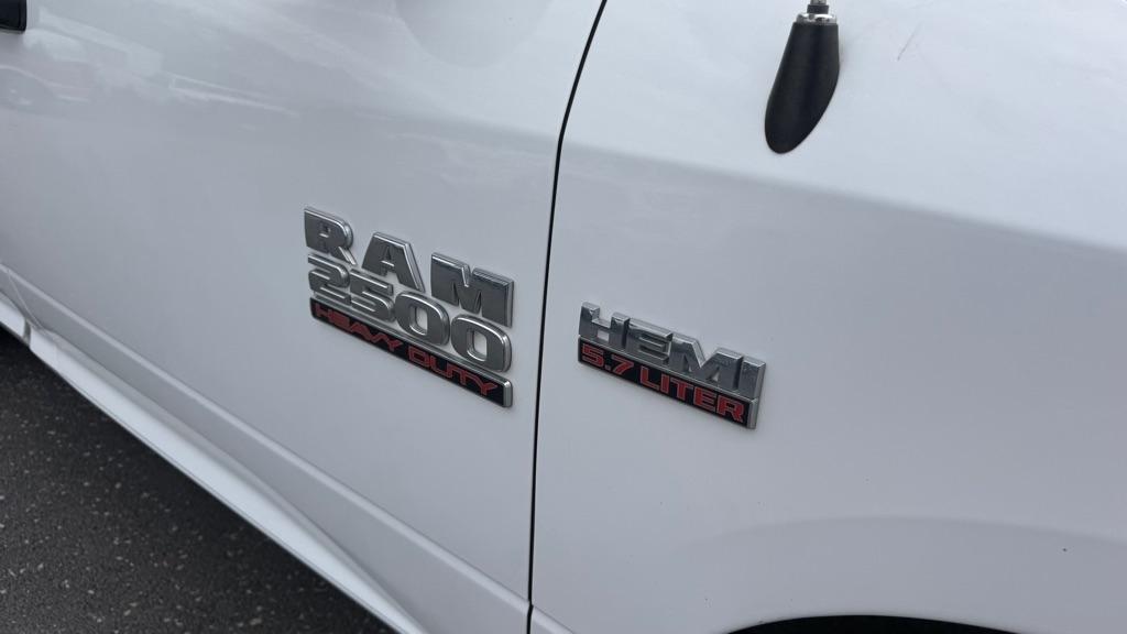 RAM 2500 Tradesman Regular Cab 2WD 2015