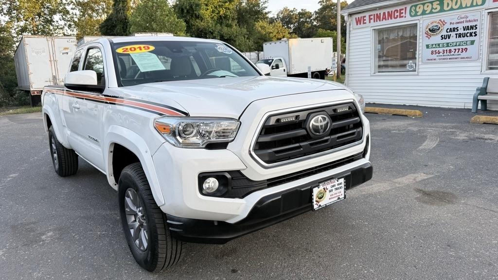 Toyota Tacoma SR5 Access Cab 6' Bed V6 AT (Natl) 2019