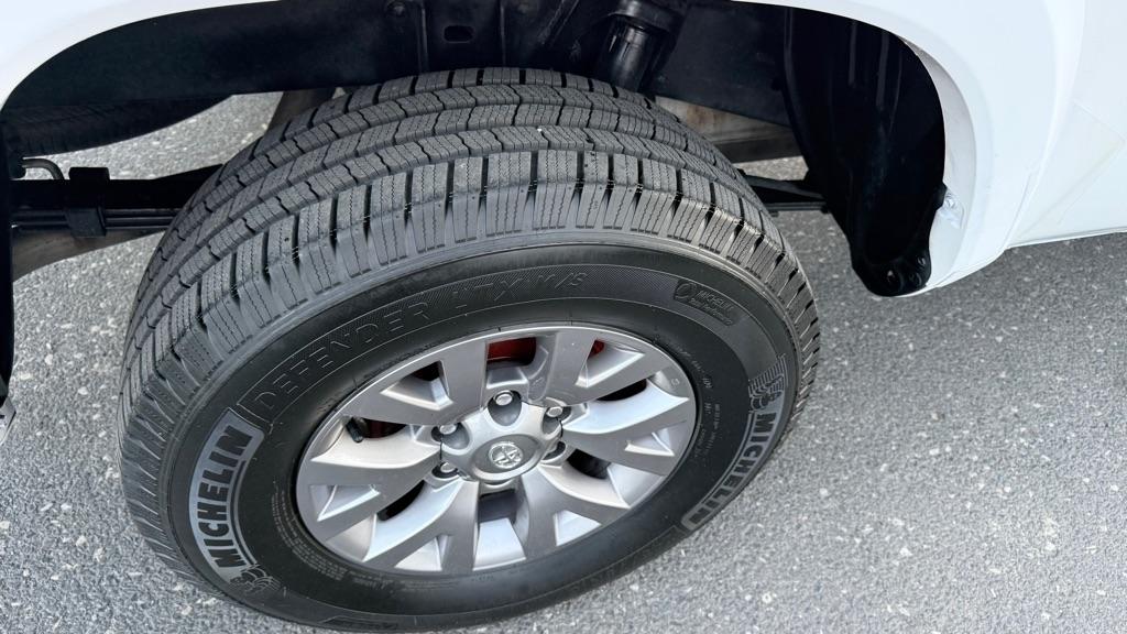 Toyota Tacoma SR5 Access Cab 6' Bed V6 AT (Natl) 2019