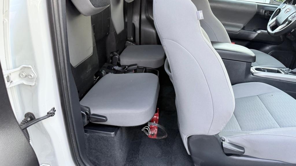 Toyota Tacoma SR5 Access Cab 6' Bed V6 AT (Natl) 2019