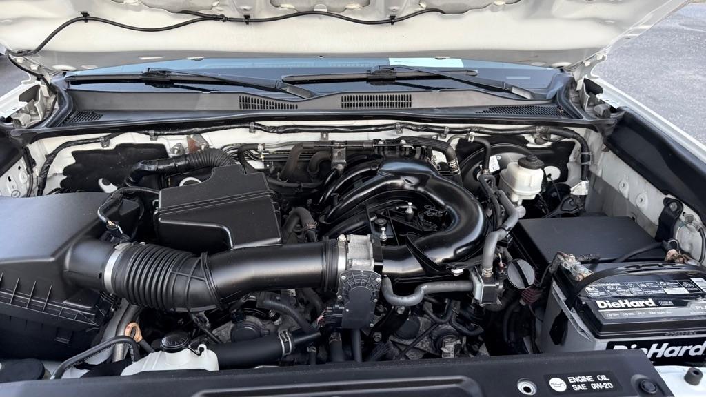 Toyota Tacoma SR5 Access Cab 6' Bed V6 AT (Natl) 2019