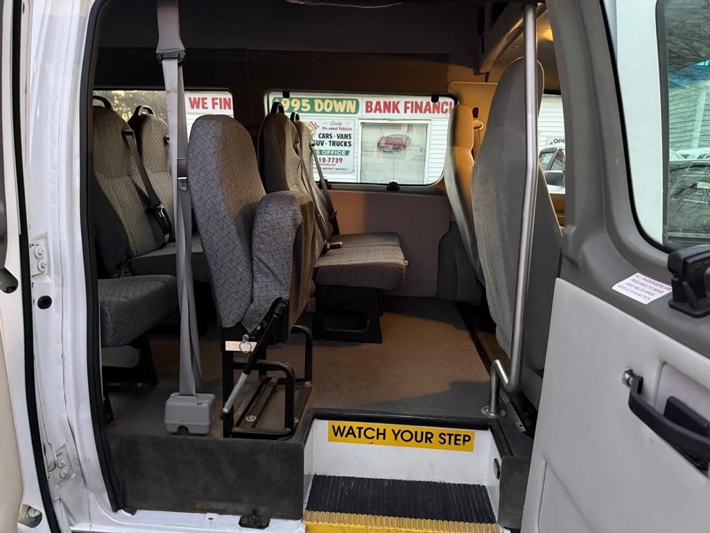 Ford Econoline E-250 Ext Commercial 2010