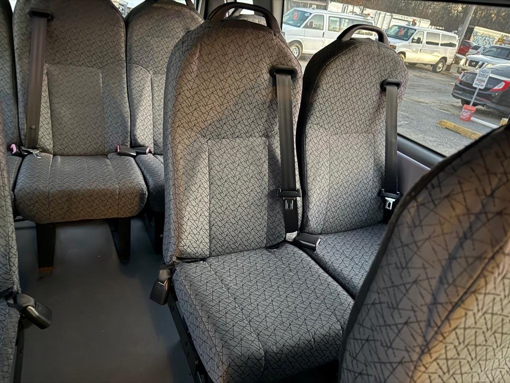 Ford Econoline E-250 Ext Commercial 2010