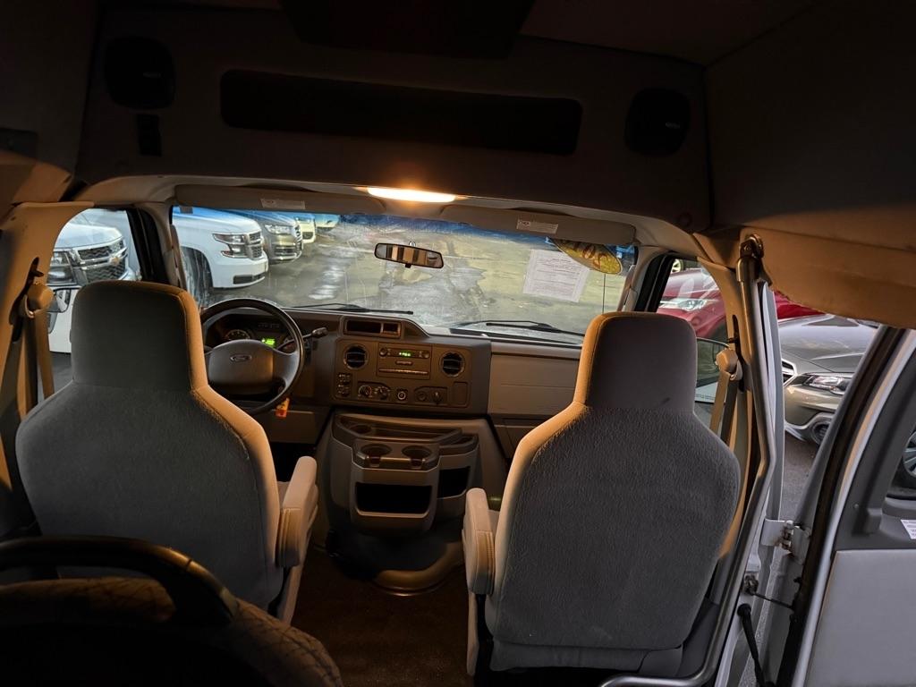 Ford Econoline E-250 Ext Commercial 2010