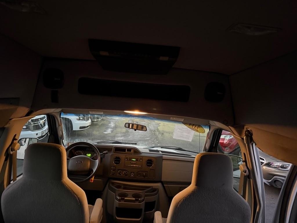 Ford Econoline E-250 Ext Commercial 2010