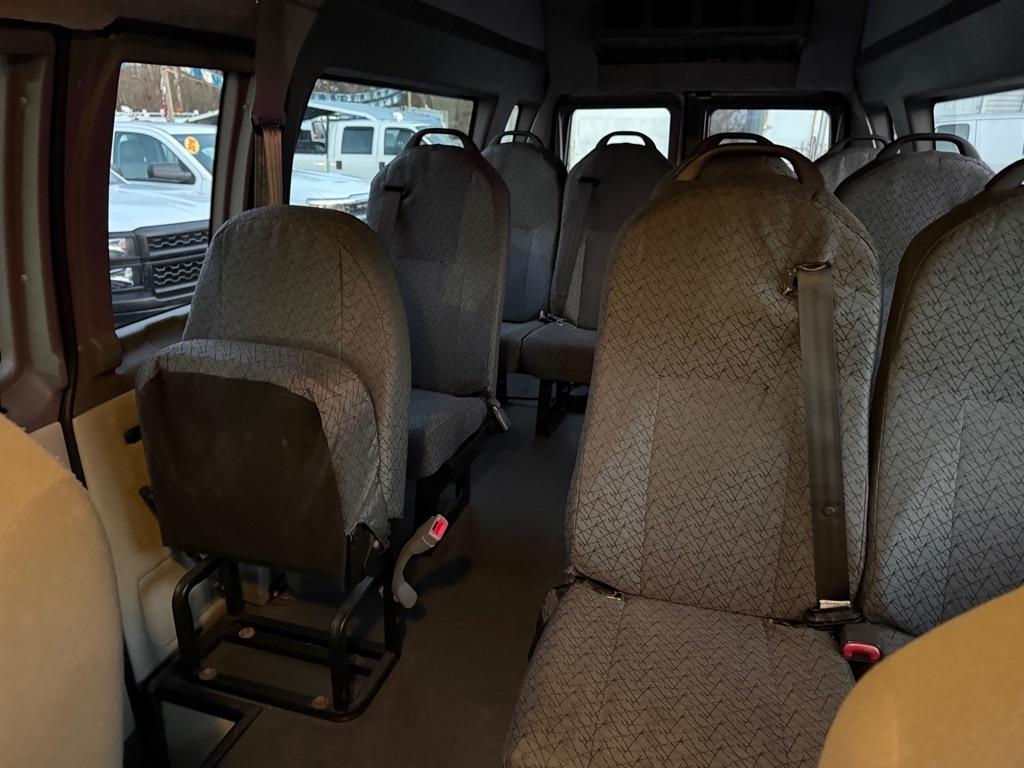 Ford Econoline E-250 Ext Commercial 2010