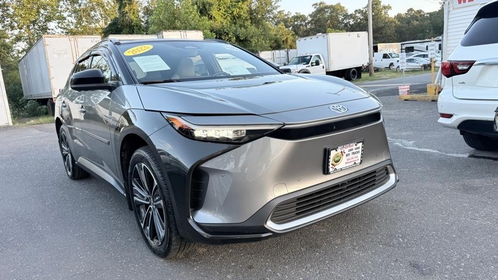 Toyota BZ4X XLE AWD (Natl) 2023