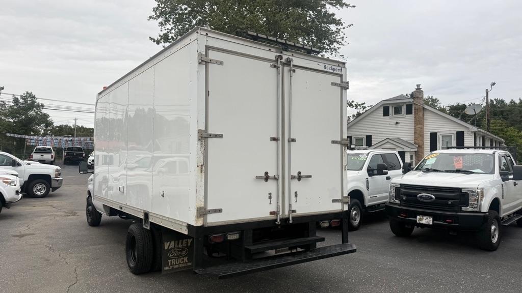 Ford Econoline E450 2015