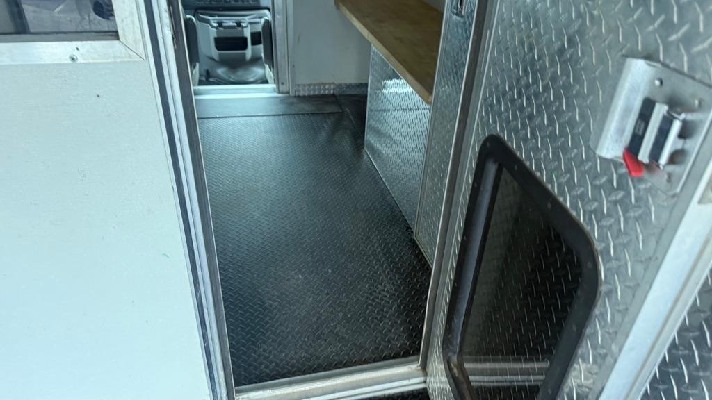 Ford Econoline E450 2015