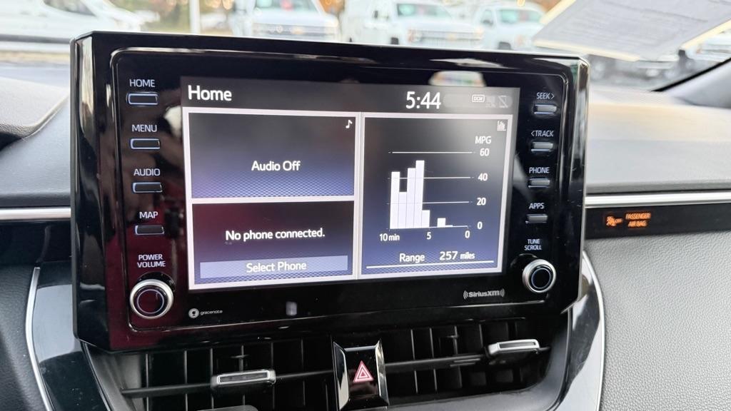 Toyota Corolla SE Nightshade CVT (Natl) 2022