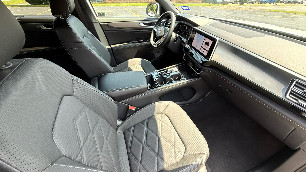 Volkswagen Atlas Cross Sport SE w/Technology 2025 Volkswagen Atlas Cross Sport SE w/Technology 2025