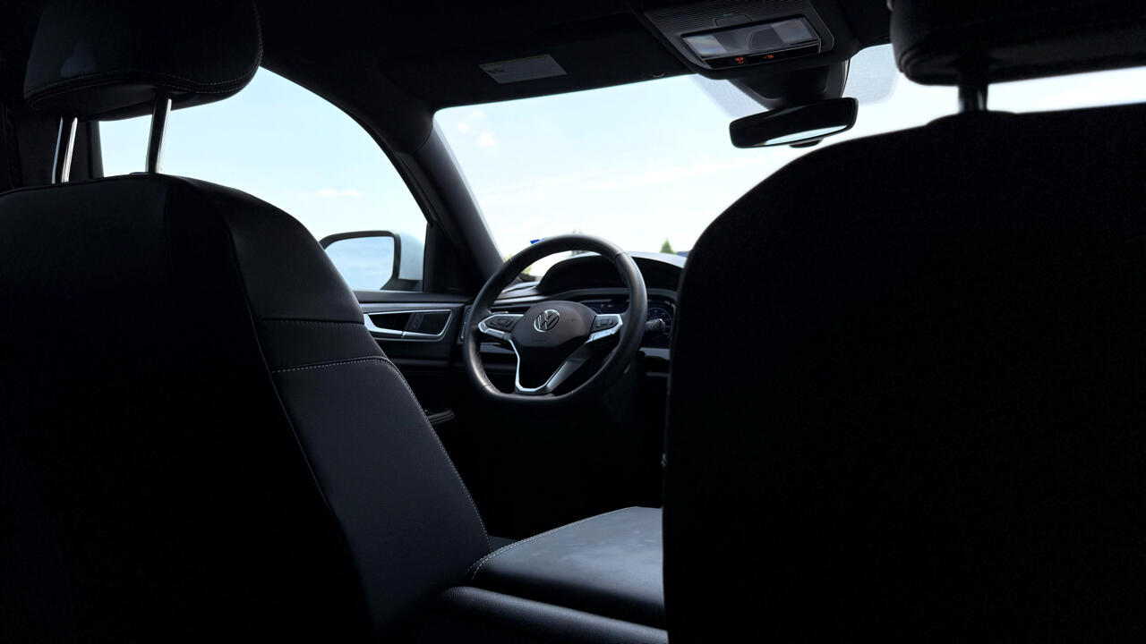 Volkswagen Atlas Cross Sport SE w/Technology 2025 Volkswagen Atlas Cross Sport SE w/Technology 2025