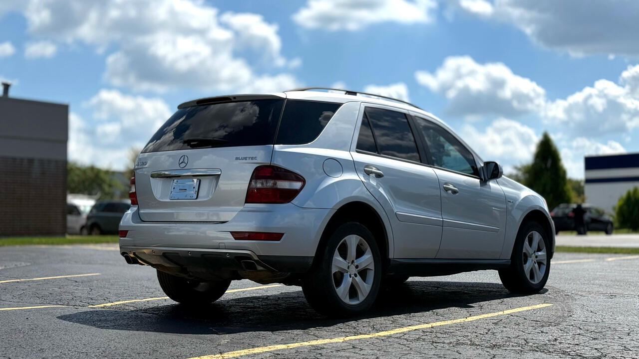 Mercedes-Benz M-Class ML320 BlueTEC 2009 Mercedes-Benz M-Class ML320 BlueTEC 2009