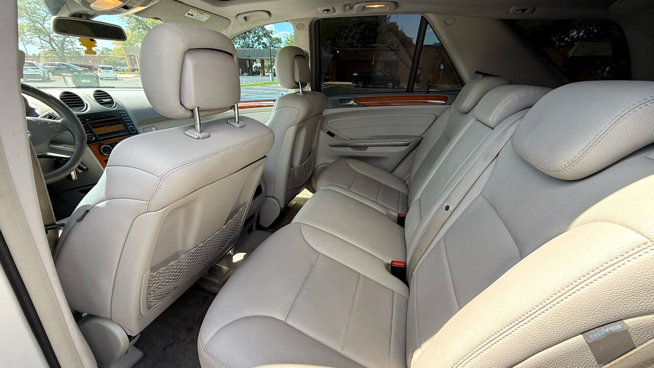 Mercedes-Benz M-Class ML320 BlueTEC 2009 Mercedes-Benz M-Class ML320 BlueTEC 2009