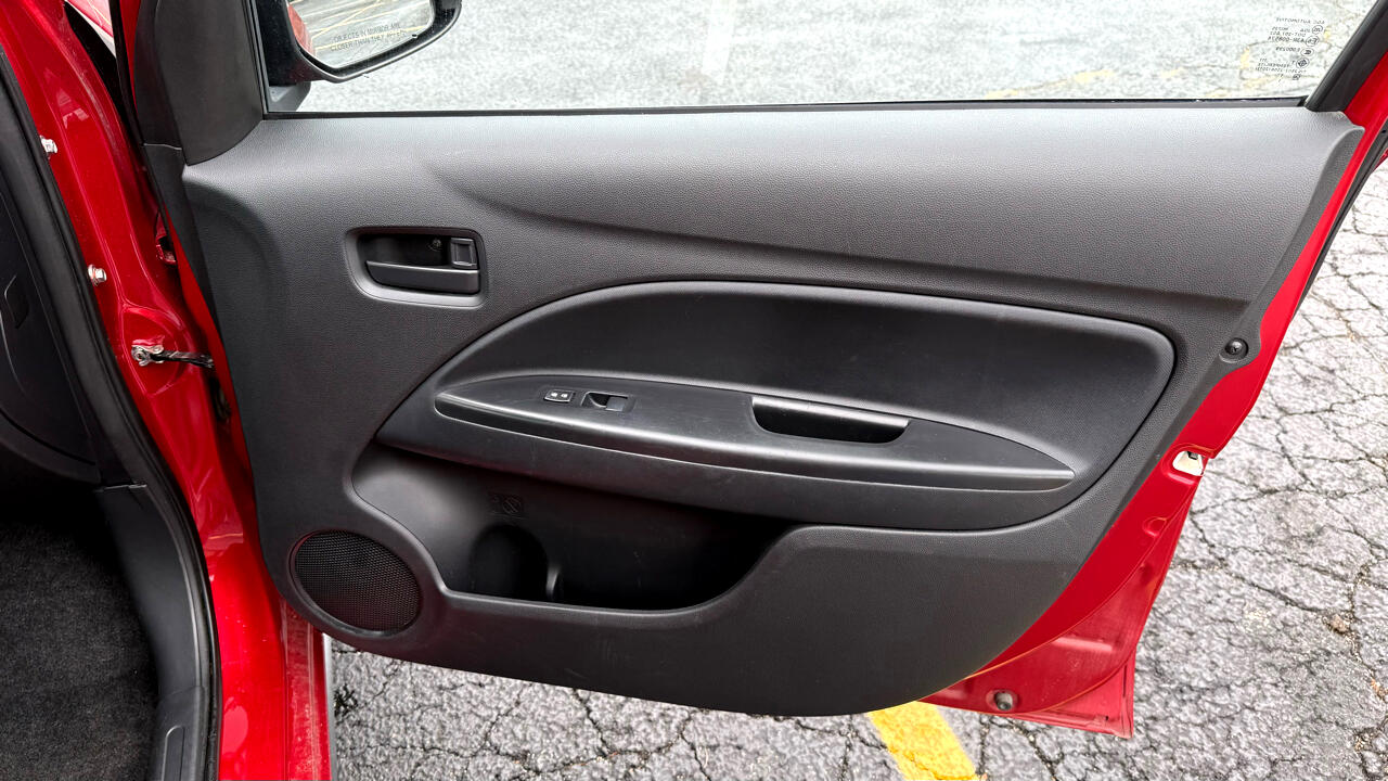 Mitsubishi Mirage ES CVT 2021 Mitsubishi Mirage ES CVT 2021