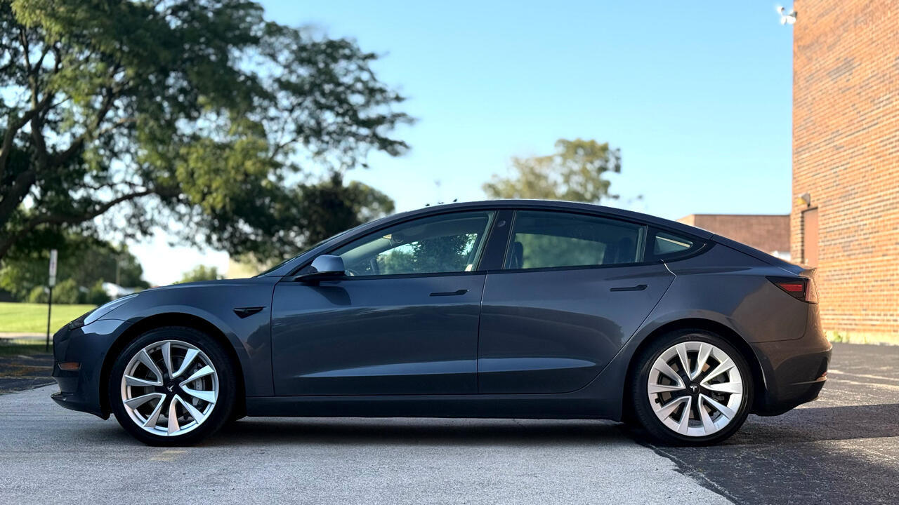Tesla Model 3 Standard Range Plus 2022 Tesla Model 3 Standard Range Plus 2022