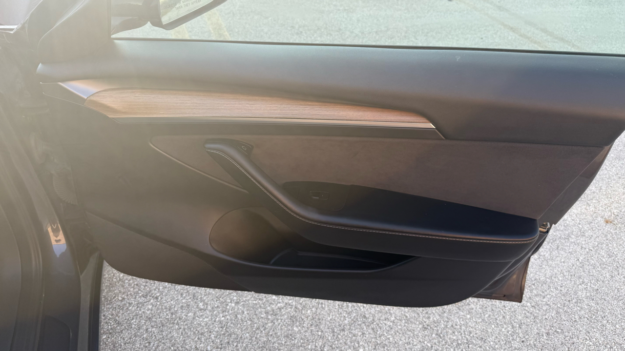 Tesla Model 3 Standard Range Plus 2022 Tesla Model 3 Standard Range Plus 2022