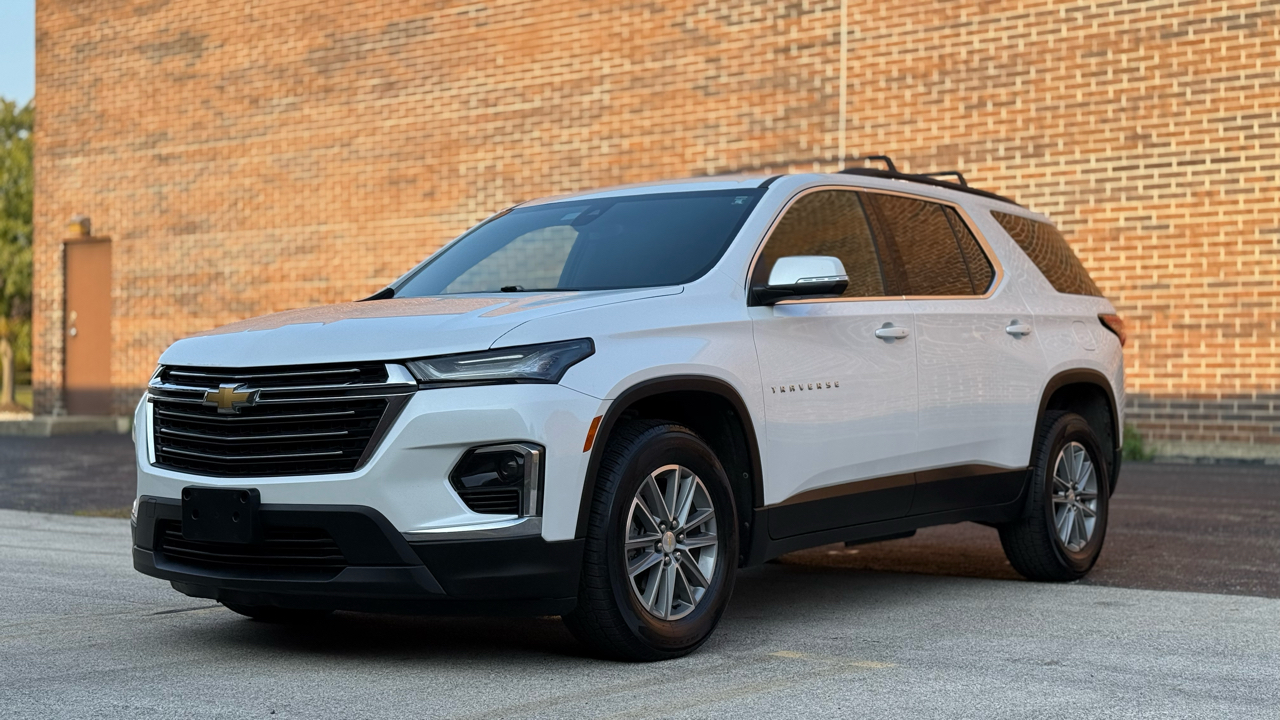Chevrolet Traverse LT Leather FWD 2023 Chevrolet Traverse LT Leather FWD 2023