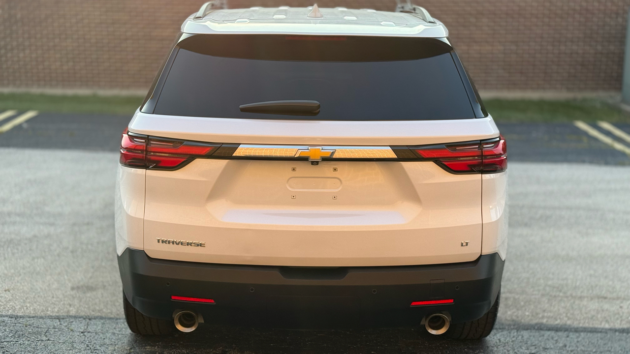 Chevrolet Traverse LT Leather FWD 2023 Chevrolet Traverse LT Leather FWD 2023