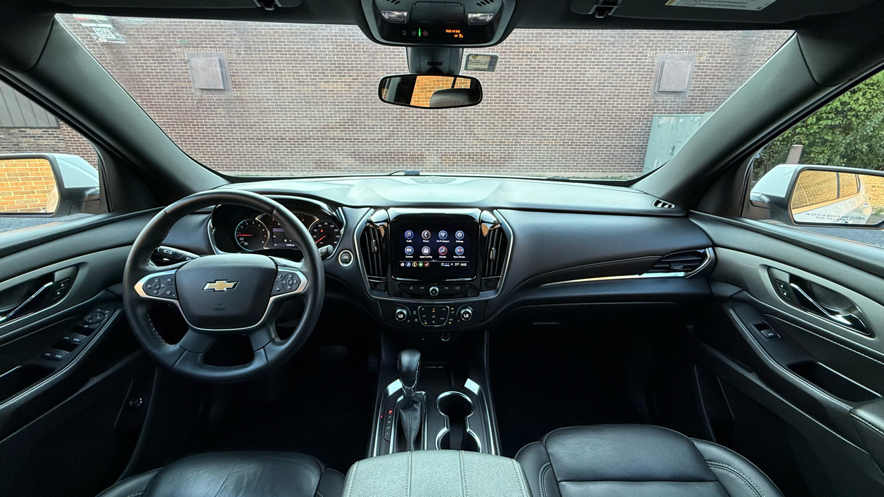 Chevrolet Traverse LT Leather FWD 2023 Chevrolet Traverse LT Leather FWD 2023