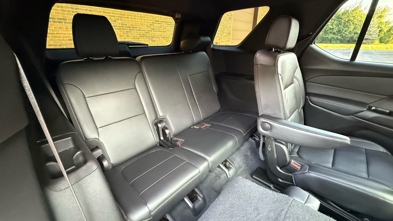 Chevrolet Traverse LT Leather FWD 2023 Chevrolet Traverse LT Leather FWD 2023