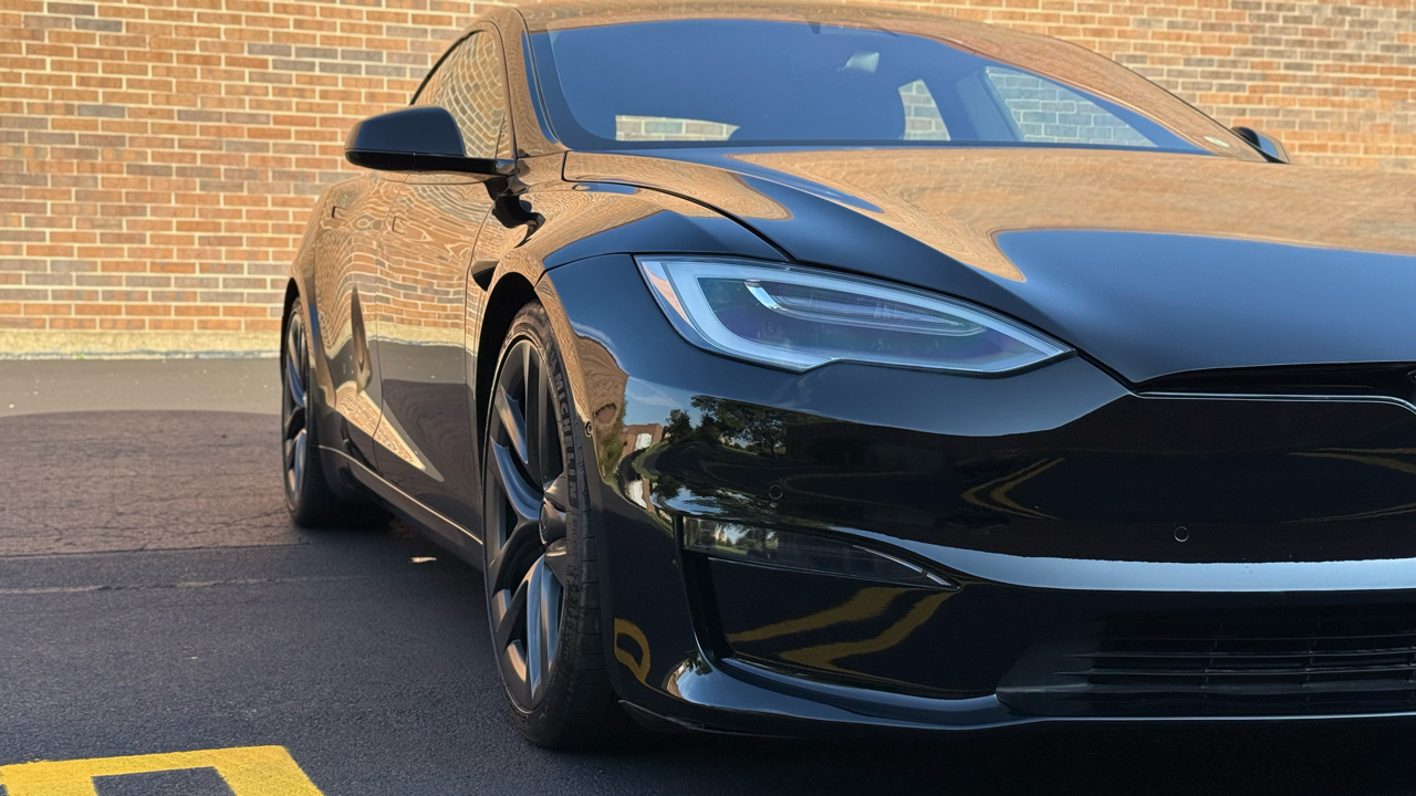 Tesla Model S Plaid AWD 2021 Tesla Model S Plaid AWD 2021