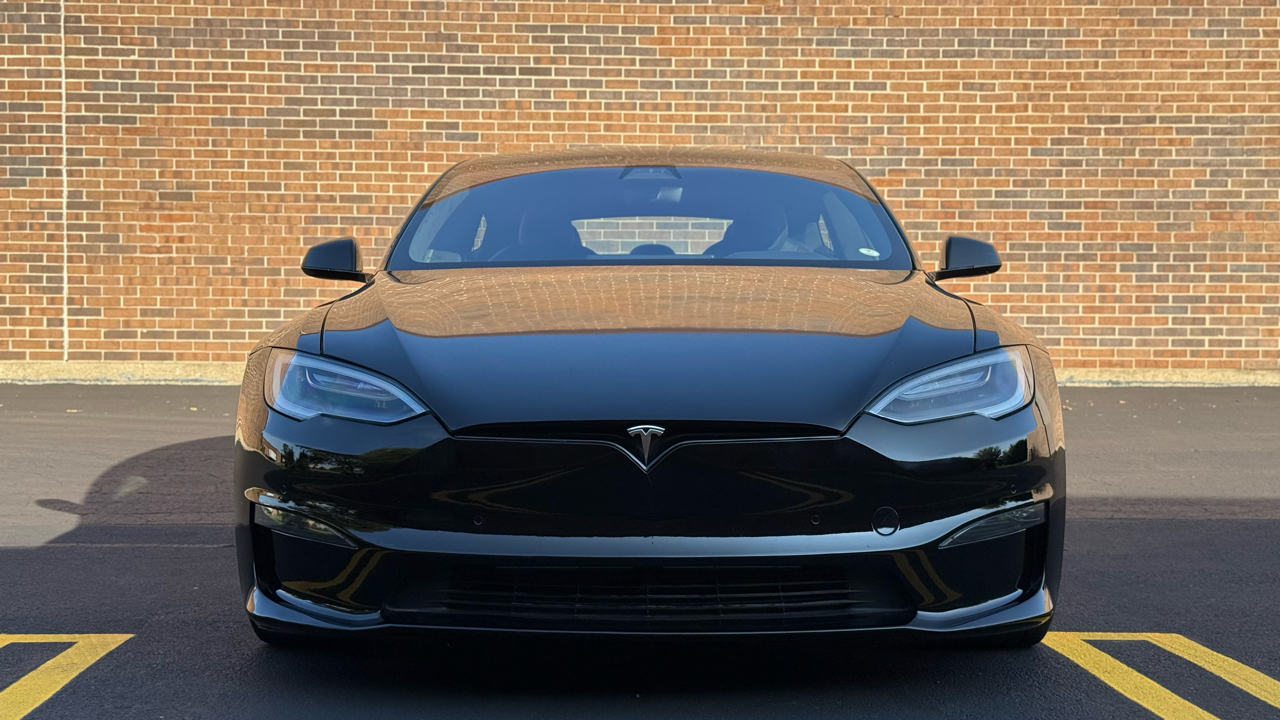 Tesla Model S Plaid AWD 2021 Tesla Model S Plaid AWD 2021