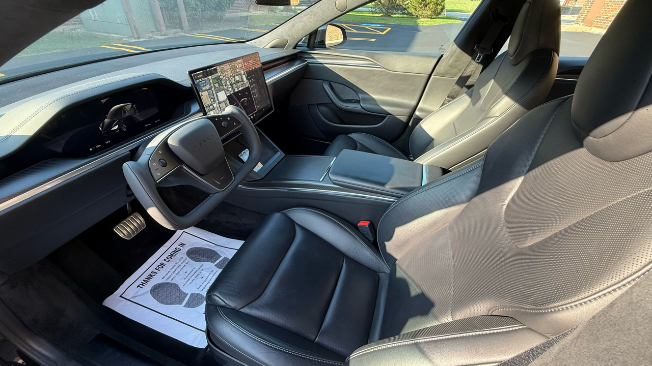 Tesla Model S Plaid AWD 2021 Tesla Model S Plaid AWD 2021