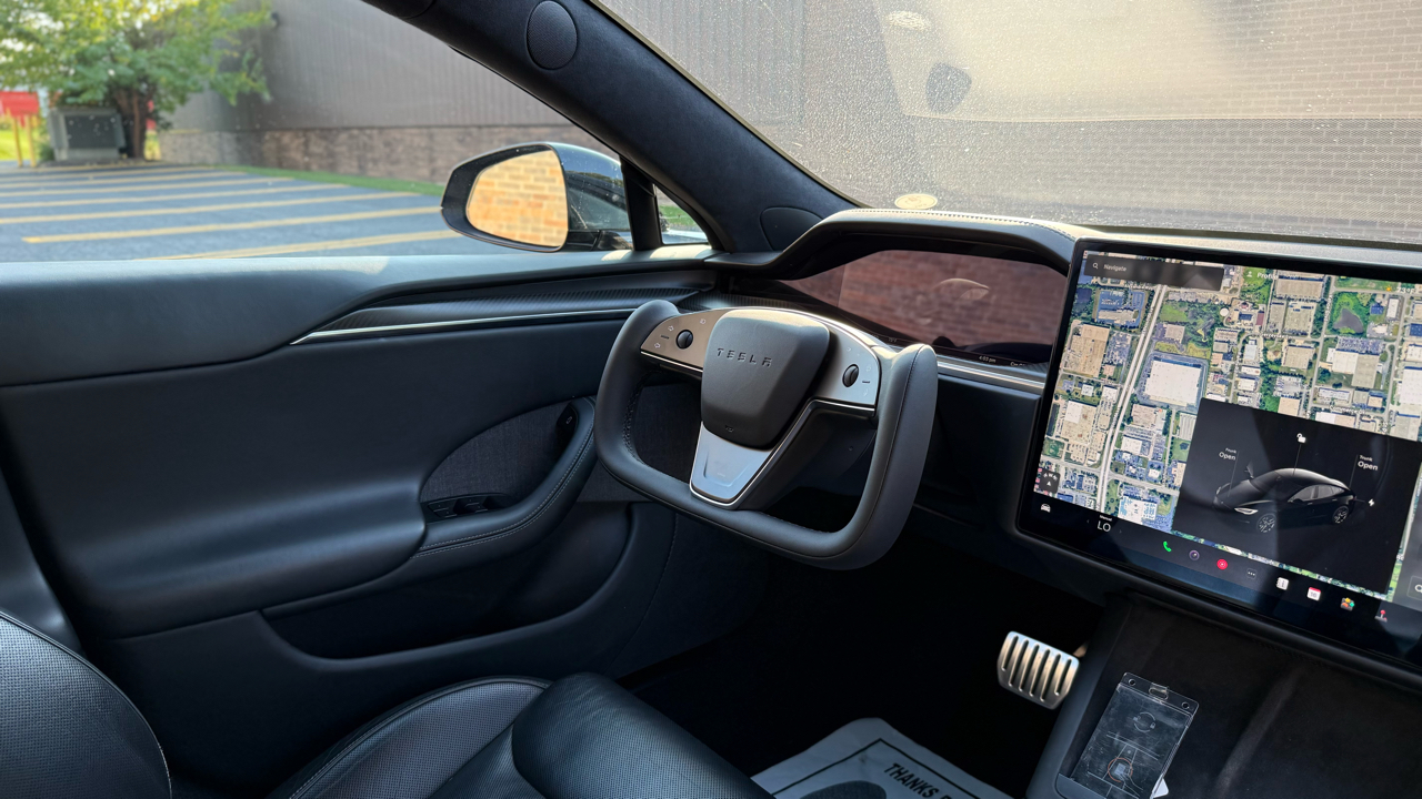 Tesla Model S Plaid AWD 2021 Tesla Model S Plaid AWD 2021