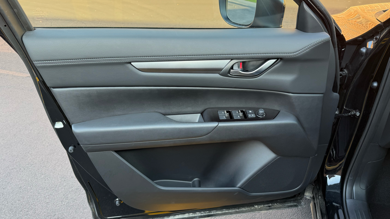 Mazda CX-5 S Preferred 4D SUV AWD 2025 Mazda CX-5 S Preferred 4D SUV AWD 2025