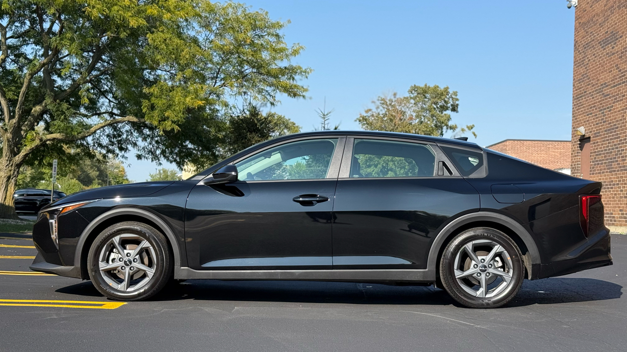 Kia K4 LX 2025 Kia K4 LX 2025