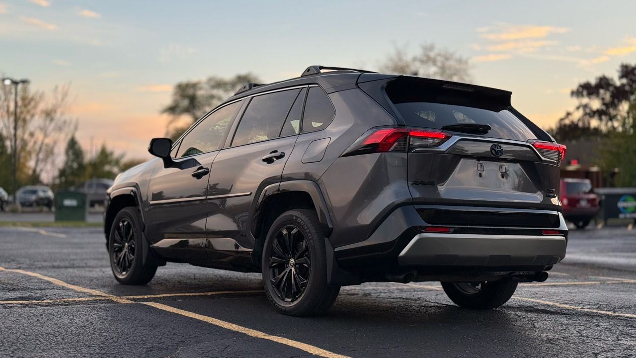 Toyota RAV4 Hybrid XSE 2022 Toyota RAV4 Hybrid XSE 2022