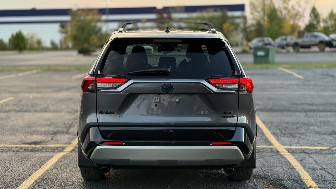 Toyota RAV4 Hybrid XSE 2022 Toyota RAV4 Hybrid XSE 2022