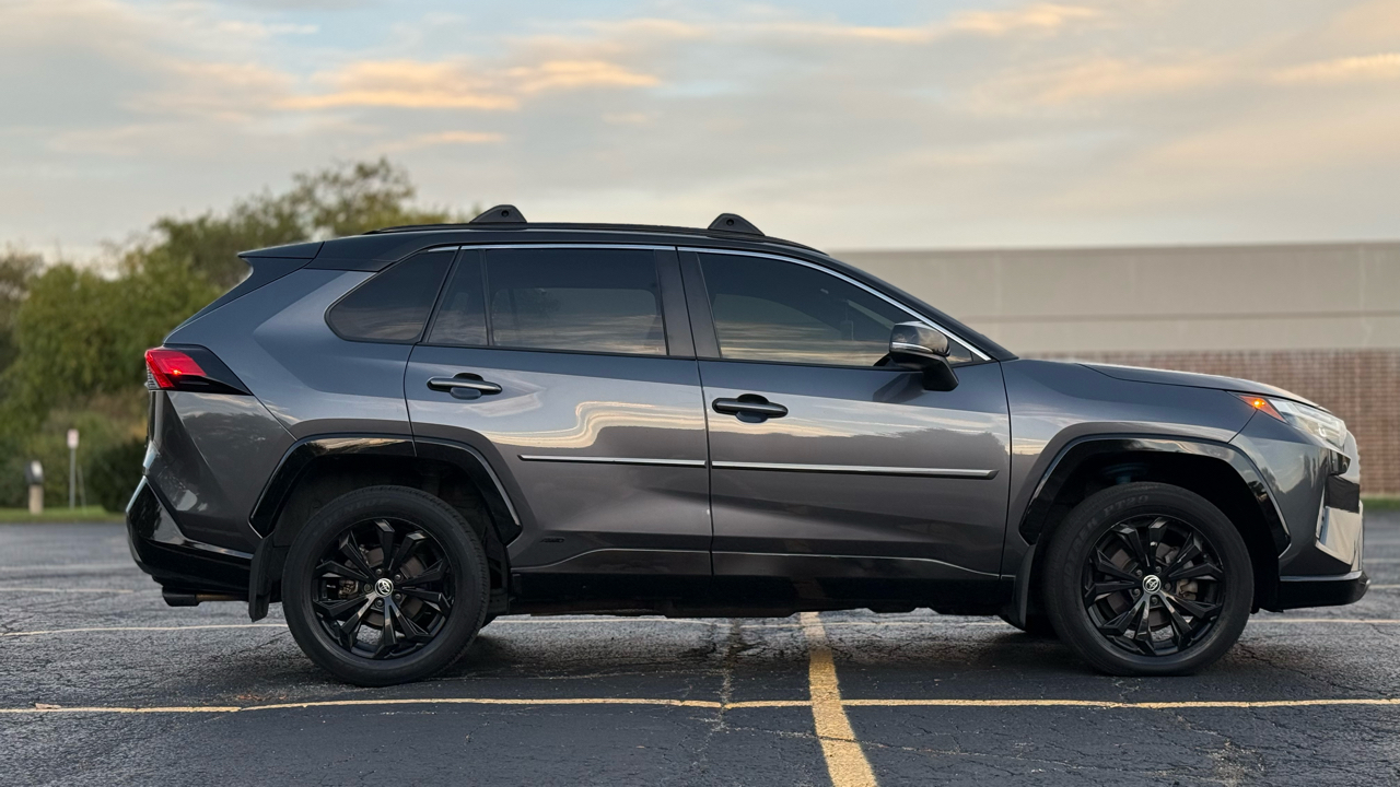 Toyota RAV4 Hybrid XSE 2022 Toyota RAV4 Hybrid XSE 2022