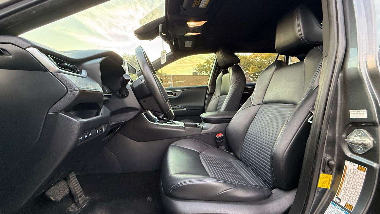 Toyota RAV4 Hybrid XSE 2022 Toyota RAV4 Hybrid XSE 2022