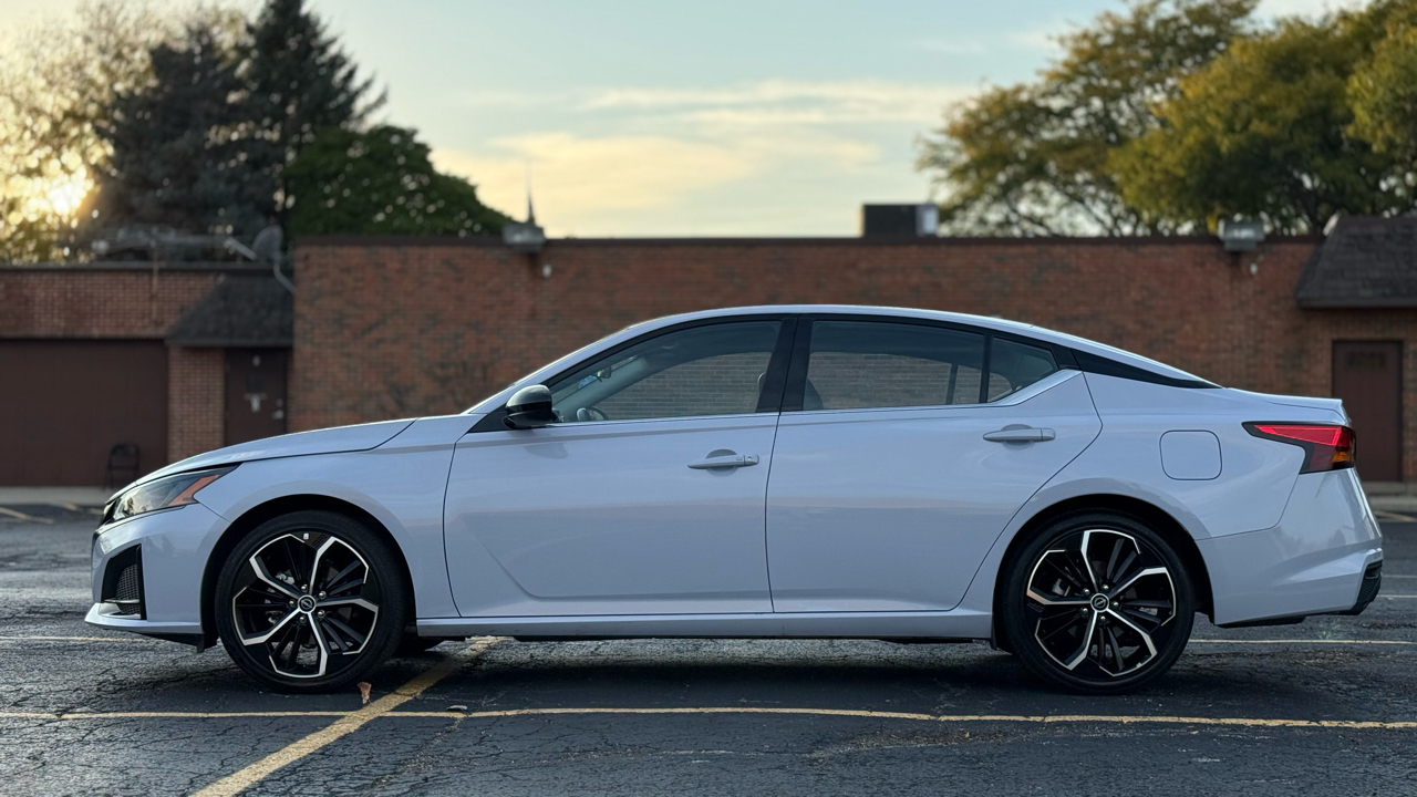 Nissan Altima 2.5 SR 2025 Nissan Altima 2.5 SR 2025